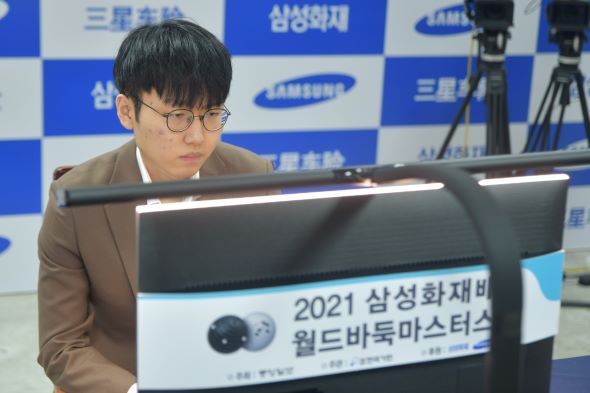 신진서 2년 연속 결승 진출, 삼성화재배 한국 우승 확정 